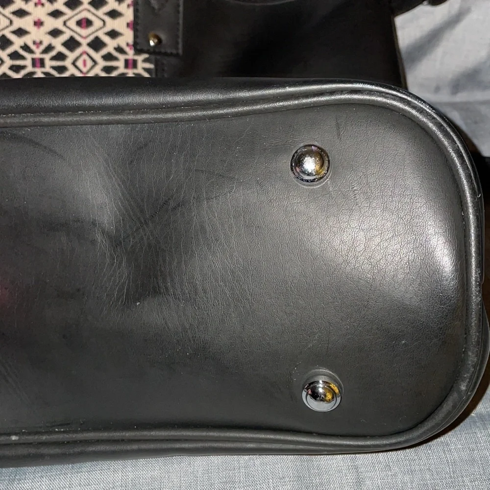 Color By Amber Weekender Bag - Picture 6 of 6